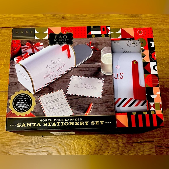 FAO Schwartz Santa Mailbox & Stationary Set - Picture 1 of 3